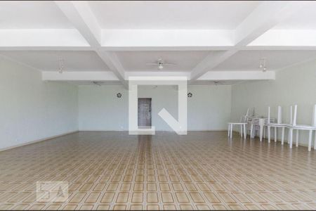 Apartamento à venda com 84m², 2 quartos e 1 vagasalao de festas