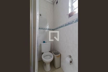 Casa à venda com 121m², 3 quartos e 2 vagas Casa à venda com 121m², 3 quartos e 2 vagasBanheiro da Suíte