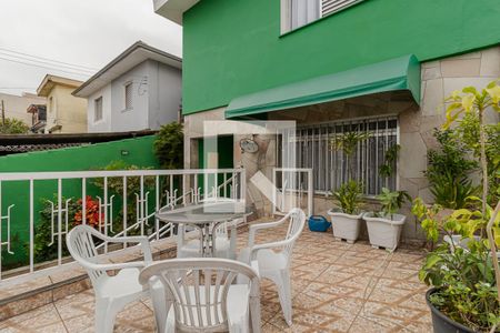 Casa à venda com 121m², 3 quartos e 2 vagas Casa à venda com 121m², 3 quartos e 2 vagasSacada