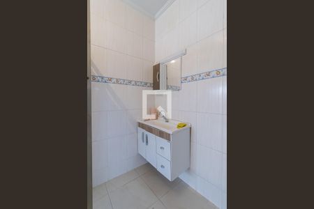 Casa à venda com 121m², 3 quartos e 2 vagas Casa à venda com 121m², 3 quartos e 2 vagasBanheiro