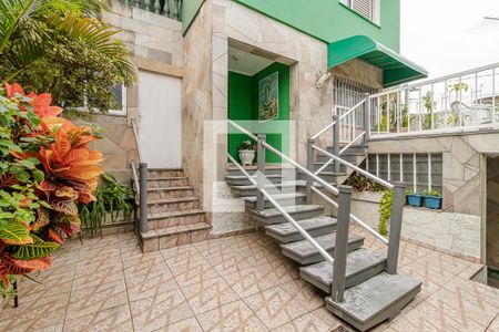 Casa à venda com 121m², 3 quartos e 2 vagas Casa à venda com 121m², 3 quartos e 2 vagasQuintal