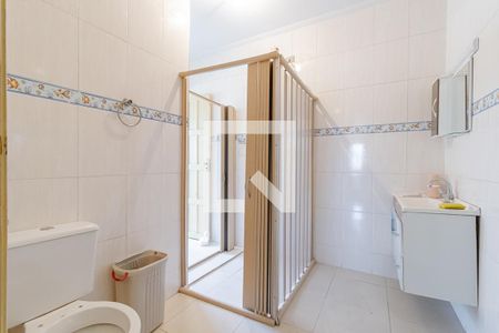 Casa à venda com 121m², 3 quartos e 2 vagas Casa à venda com 121m², 3 quartos e 2 vagasBanheiro