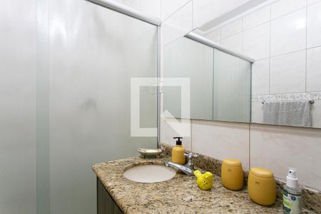 Casa à venda com 113m², 3 quartos e sem vaga Casa à venda com 113m², 3 quartos e sem vagaBanheiro