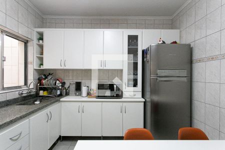 Casa à venda com 113m², 3 quartos e sem vaga Casa à venda com 113m², 3 quartos e sem vagaCozinha