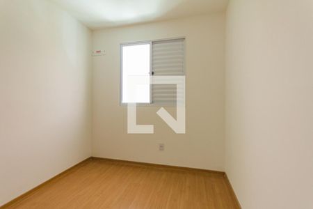 Quarto 2 de apartamento para alugar com 2 quartos, 43m² em Parque São Vicente, Mauá