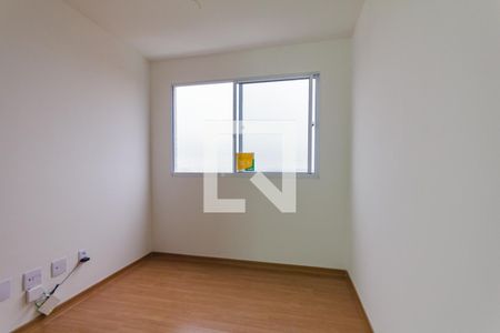 Sala de apartamento para alugar com 2 quartos, 43m² em Parque São Vicente, Mauá