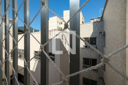 Apartamento para alugar com 280m², 4 quartos e 2 vagas Apartamento para alugar com 280m², 4 quartos e 2 vagasSuíte 2