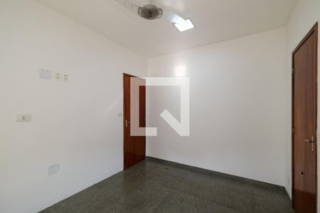 Apartamento para alugar com 280m², 4 quartos e 2 vagas Apartamento para alugar com 280m², 4 quartos e 2 vagasQuarto