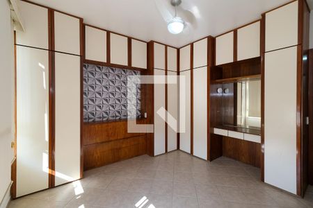Apartamento para alugar com 280m², 4 quartos e 2 vagas Apartamento para alugar com 280m², 4 quartos e 2 vagasSuíte 1