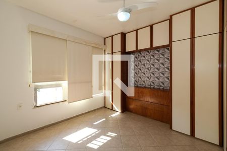 Apartamento para alugar com 280m², 4 quartos e 2 vagas Apartamento para alugar com 280m², 4 quartos e 2 vagasSuíte 1