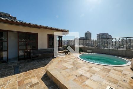 Apartamento para alugar com 280m², 4 quartos e 2 vagas Apartamento para alugar com 280m², 4 quartos e 2 vagasPiscina