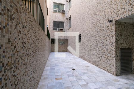 Apartamento para alugar com 280m², 4 quartos e 2 vagas Apartamento para alugar com 280m², 4 quartos e 2 vagasÁrea comum - Salão de festas