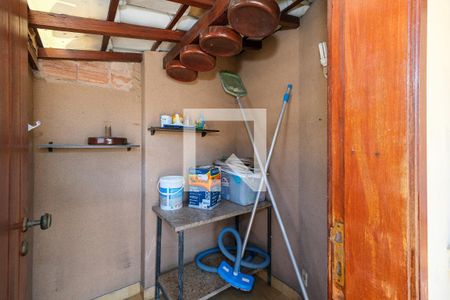 Apartamento para alugar com 280m², 4 quartos e 2 vagas Apartamento para alugar com 280m², 4 quartos e 2 vagasÁrea de Serviço