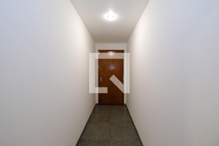 Apartamento para alugar com 280m², 4 quartos e 2 vagas Apartamento para alugar com 280m², 4 quartos e 2 vagasHall de Entrada