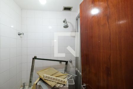 Apartamento para alugar com 280m², 4 quartos e 2 vagas Apartamento para alugar com 280m², 4 quartos e 2 vagasBanheiro de Serviço
