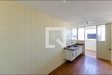 Apartamento à venda com 100m², 2 quartos e 1 vaga Apartamento à venda com 100m², 2 quartos e 1 vagaCozinha