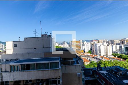 Apartamento à venda com 100m², 2 quartos e 1 vaga Apartamento à venda com 100m², 2 quartos e 1 vagaVista