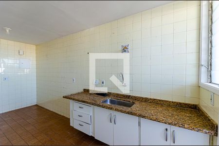 Apartamento à venda com 100m², 2 quartos e 1 vaga Apartamento à venda com 100m², 2 quartos e 1 vagaCozinha