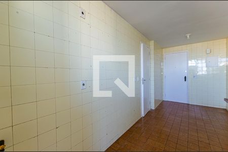 Apartamento à venda com 100m², 2 quartos e 1 vaga Apartamento à venda com 100m², 2 quartos e 1 vagaCozinha