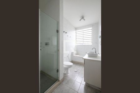 Apartamento para alugar com 168m², 3 quartos e 1 vaga Apartamento para alugar com 168m², 3 quartos e 1 vagaBanheiro Social 1