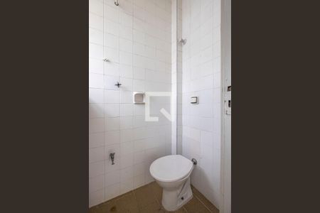 Apartamento para alugar com 168m², 3 quartos e 1 vaga Apartamento para alugar com 168m², 3 quartos e 1 vagaÁrea de Serviço - Banheiro