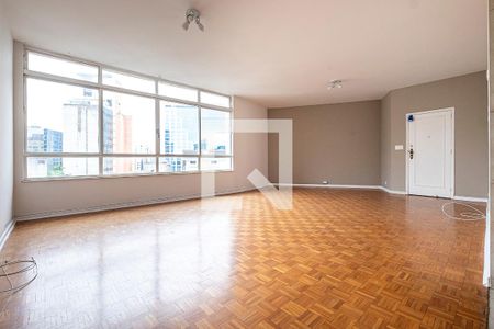 Apartamento para alugar com 168m², 3 quartos e 1 vaga Apartamento para alugar com 168m², 3 quartos e 1 vagaSala