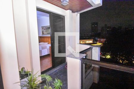 Apartamento à venda com 189m², 4 quartos e 3 vagas Apartamento à venda com 189m², 4 quartos e 3 vagasVaranda do Quarto