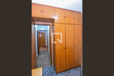Apartamento à venda com 189m², 4 quartos e 3 vagas Apartamento à venda com 189m², 4 quartos e 3 vagasQuarto de Serviço