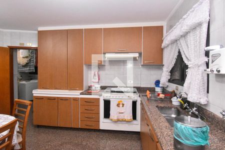 Apartamento à venda com 189m², 4 quartos e 3 vagas Apartamento à venda com 189m², 4 quartos e 3 vagasCozinha