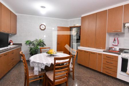 Apartamento à venda com 189m², 4 quartos e 3 vagas Apartamento à venda com 189m², 4 quartos e 3 vagasCozinha