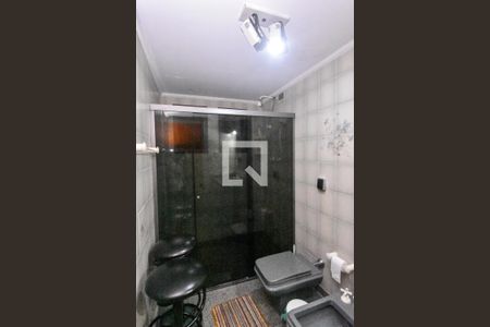 Apartamento à venda com 189m², 4 quartos e 3 vagas Apartamento à venda com 189m², 4 quartos e 3 vagasBanheiro da Suíte 2