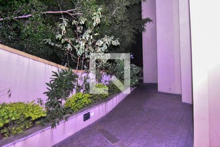 Apartamento à venda com 189m², 4 quartos e 3 vagas Apartamento à venda com 189m², 4 quartos e 3 vagasÁrea comum