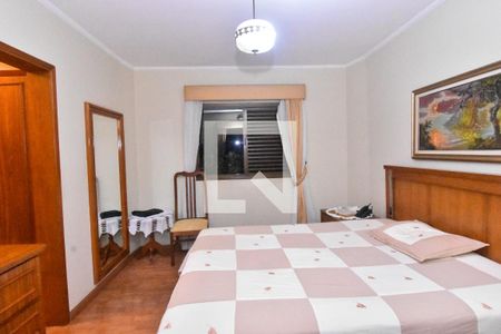 Apartamento à venda com 189m², 4 quartos e 3 vagas Apartamento à venda com 189m², 4 quartos e 3 vagasQuarto Suíte