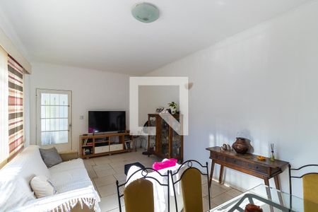 Sala de casa à venda com 4 quartos, 220m² em Parque São Quirino, Campinas