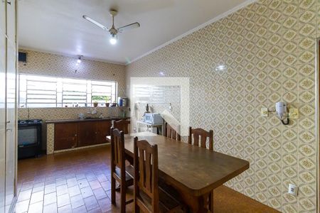 Casa à venda com 220m², 4 quartos e 3 vagasCozinha