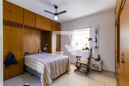 Quarto 1 - Suíte de casa à venda com 4 quartos, 220m² em Parque São Quirino, Campinas