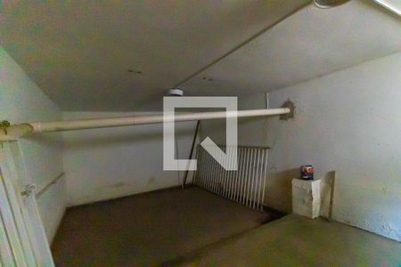 Casa à venda com 220m², 4 quartos e 3 vagasQuarto de apoio