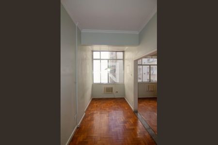 Apartamento à venda com 89m², 3 quartos e 1 vaga Apartamento à venda com 89m², 3 quartos e 1 vagaSala