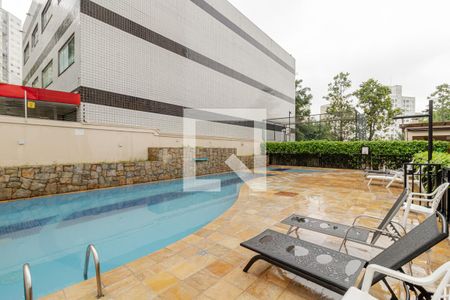 Apartamento à venda com 63m², 3 quartos e 1 vaga Apartamento à venda com 63m², 3 quartos e 1 vagaPiscina