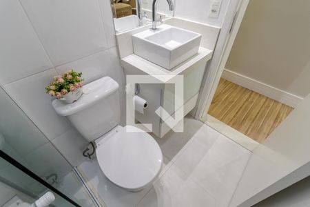 Apartamento à venda com 63m², 3 quartos e 1 vaga Apartamento à venda com 63m², 3 quartos e 1 vagaBanheiro