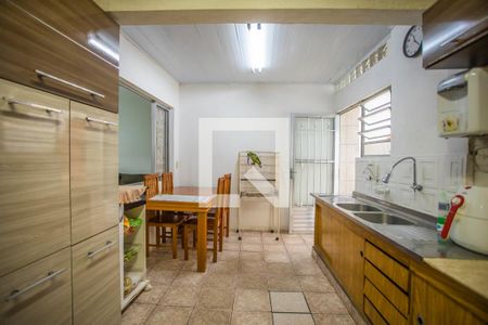 Casa à venda com 176m², 5 quartos e 3 vagasCozinha