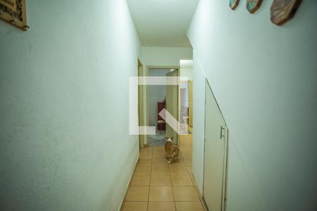 Corredor de casa à venda com 5 quartos, 176m² em Vila Guarani (z Sul), São Paulo