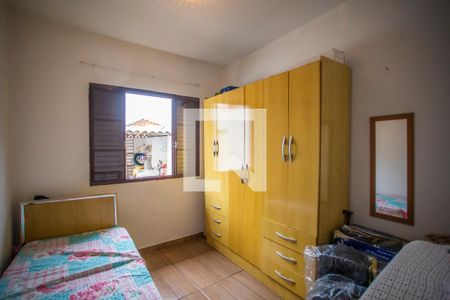 Casa à venda com 176m², 5 quartos e 3 vagasCASA 2 - Quarto