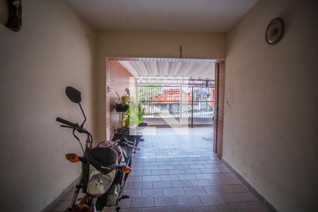 Casa à venda com 176m², 5 quartos e 3 vagasGaragem