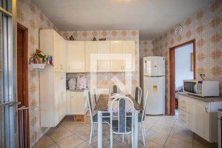 Casa à venda com 176m², 5 quartos e 3 vagasCASA 2 - Cozinha