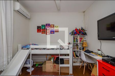 Apartamento à venda com 230m², 4 quartos e 2 vagasQuarto 2