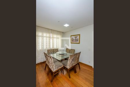 Apartamento à venda com 230m², 4 quartos e 2 vagasSala de Jantar