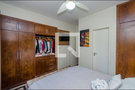 Apartamento à venda com 230m², 4 quartos e 2 vagasSuíte