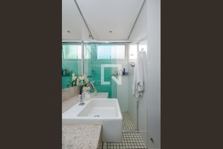 Apartamento à venda com 230m², 4 quartos e 2 vagasBanheiro da Suíte