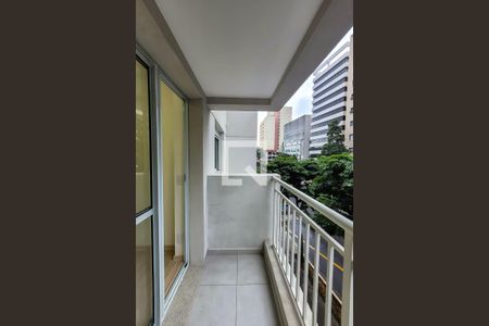 Varanda de kitnet/studio para alugar com 1 quarto, 31m² em Liberdade, São Paulo